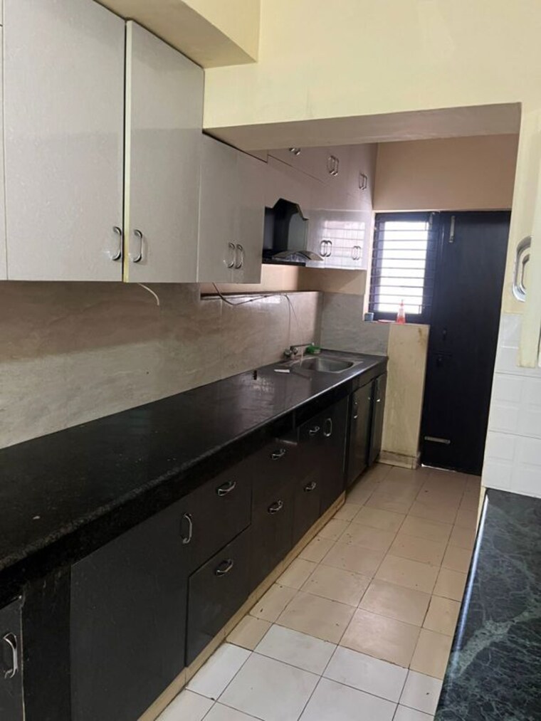 Kitchen, bptp-park-elite-floors 3 Bedroom 180 Sq.Yd. Builder Floor In Sector 85 Faridabad 10161727