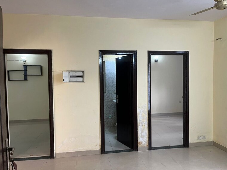 Room, bptp-park-elite-floors 3 Bedroom 180 Sq.Yd. Builder Floor In Sector 85 Faridabad 10161727