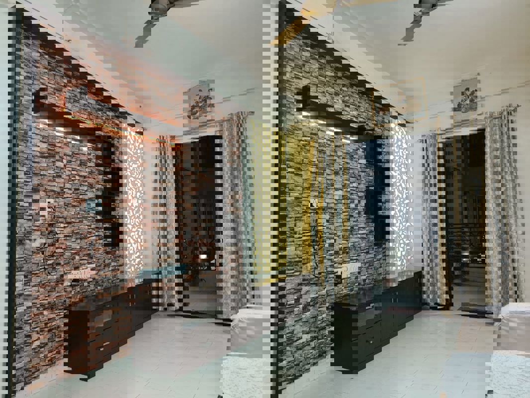 2 BHK 1033 Sq.Ft. Apartment in KJ Tower