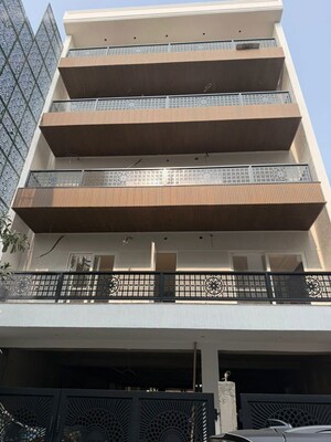 4 BHK Builder Floor For Sale in South City 2