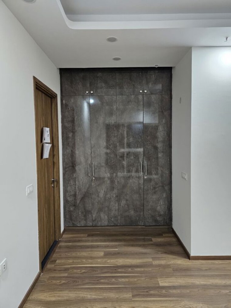 Room, snn-clermont 3.5 Bedroom 2650 Sq.Ft. Apartment In Hebbal Bangalore 10161758