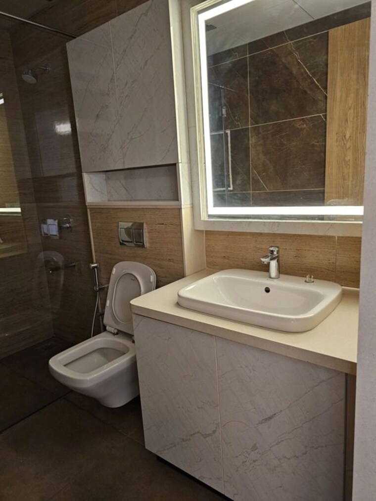 Bathroom, snn-clermont 3.5 Bedroom 2650 Sq.Ft. Apartment In Hebbal Bangalore 10161758