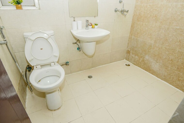 Bathroom, fusion-homes 2.5 Bedroom 1155 Sq.Ft. Apartment In Tech Zone 4 Greater Noida Greater Noida 10161763