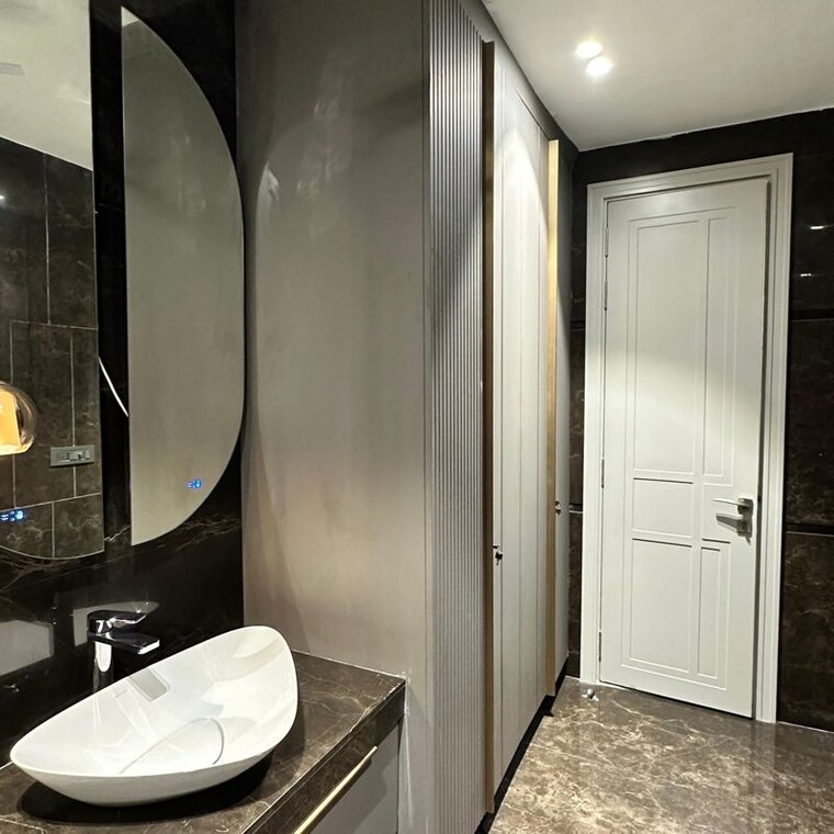 Bathroom, ss-the-lilac 3 Bedroom 466 Sq.Yd. Builder Floor In Sector 49 Gurgaon 10161955