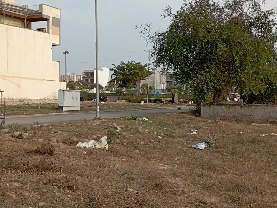 Plot For Sale in Wave City