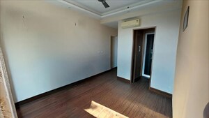 Room in 3 BHK Apartment at Paras Dews, Sector 106 – for Rent