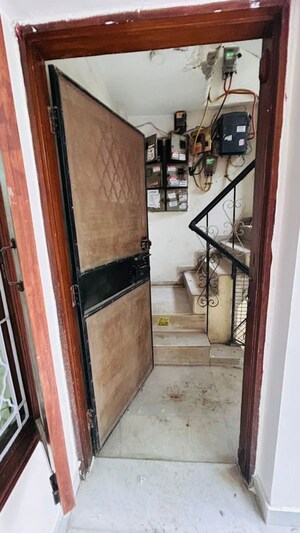 2 BHK Builder Floor For Rent in Malviya Nagar