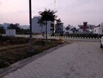 135 Sq.Yd. Plot in Wave City