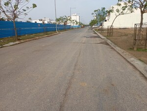  Plot – Exterior View View at Wave City, Wave City - for Sale