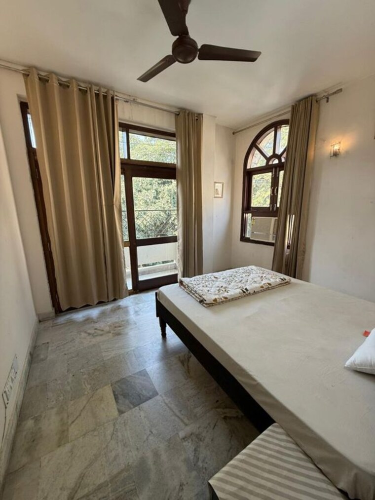 Bedroom, greater kailash i 2 Bedroom 1100 Sq.Ft. Builder Floor In Greater Kailash I Delhi 10162115