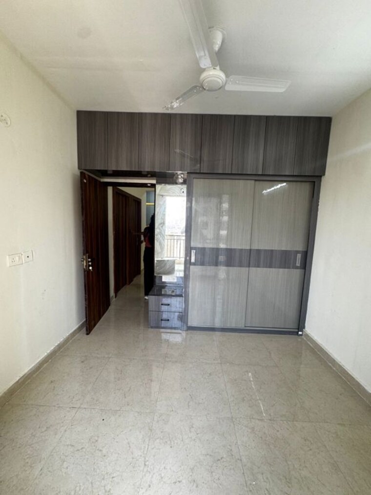 Room, signature-the-millennia-2 2 Bedroom 625 Sq.Ft. Apartment In Sector 37d Gurgaon 10162277