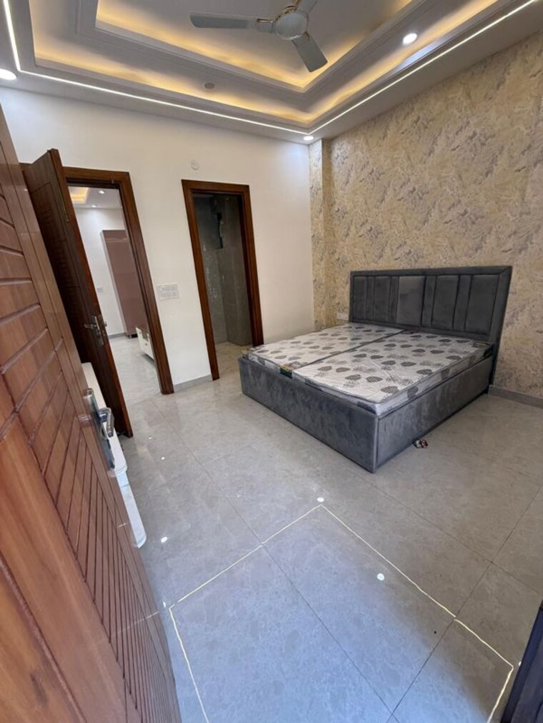 Room, east of kailash 3 Bedroom 1384 Sq.Ft. Builder Floor In East Of Kailash Delhi 10162119