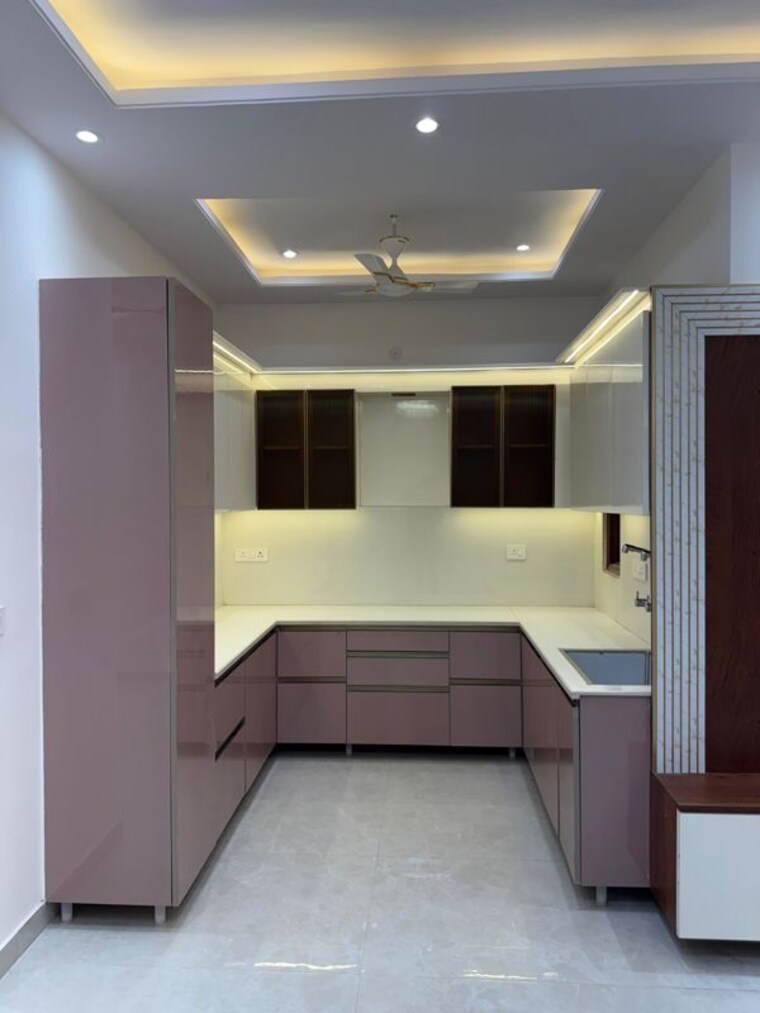 Kitchen, east of kailash 3 Bedroom 1384 Sq.Ft. Builder Floor In East Of Kailash Delhi 10162119