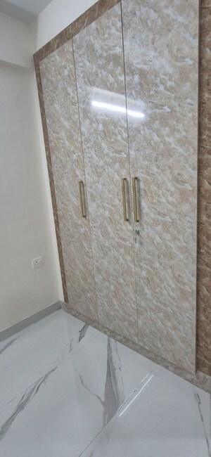 Room in 3.5 BHK Builder Floor at M3M Soulitude, Sector 89 – for Sale