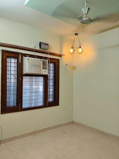 1 BHK + Pooja Room,Study Room Builder Floor For Rent in Spazedge
