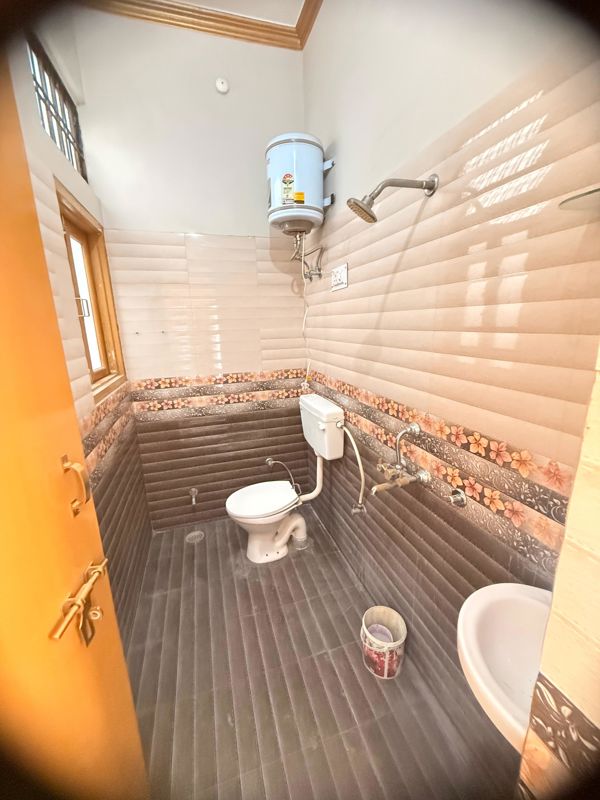 Pg For Rent in Vineet Khand