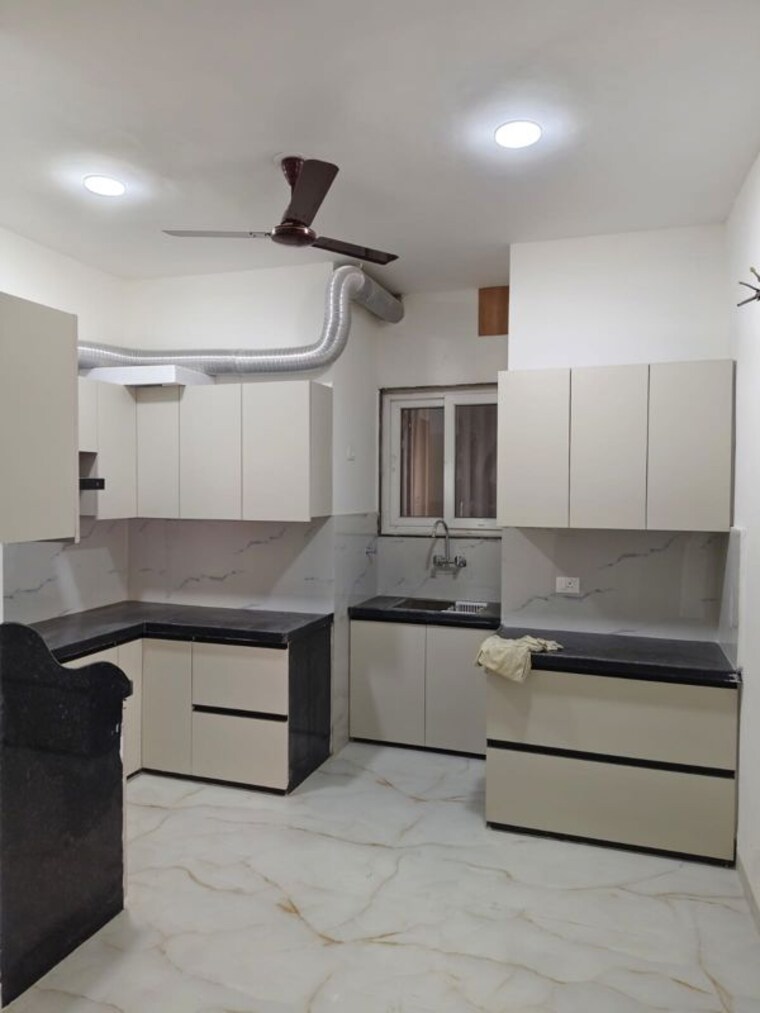 Kitchen, kohli-one-malibu-town 1 RK 440 Sq.Ft. Builder Floor In Sector 47 Gurgaon 10162450