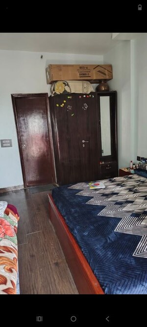 Bedroom in 2.5 BHK Apartment at Mahagun Moderne, Sector 78 – for Rent