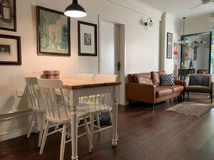 Dining area in 1 BHK Apartment at Khar West – for Rent