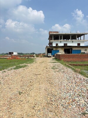  Plot – Exterior View View at Rohania - for Sale