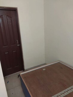 2 BHK Builder Floor For Sale in Wave City