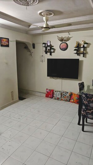 Master Bedroom in 2 BHK Apartment at Swastik Park CHS, Ghodbunder Road – for Rent