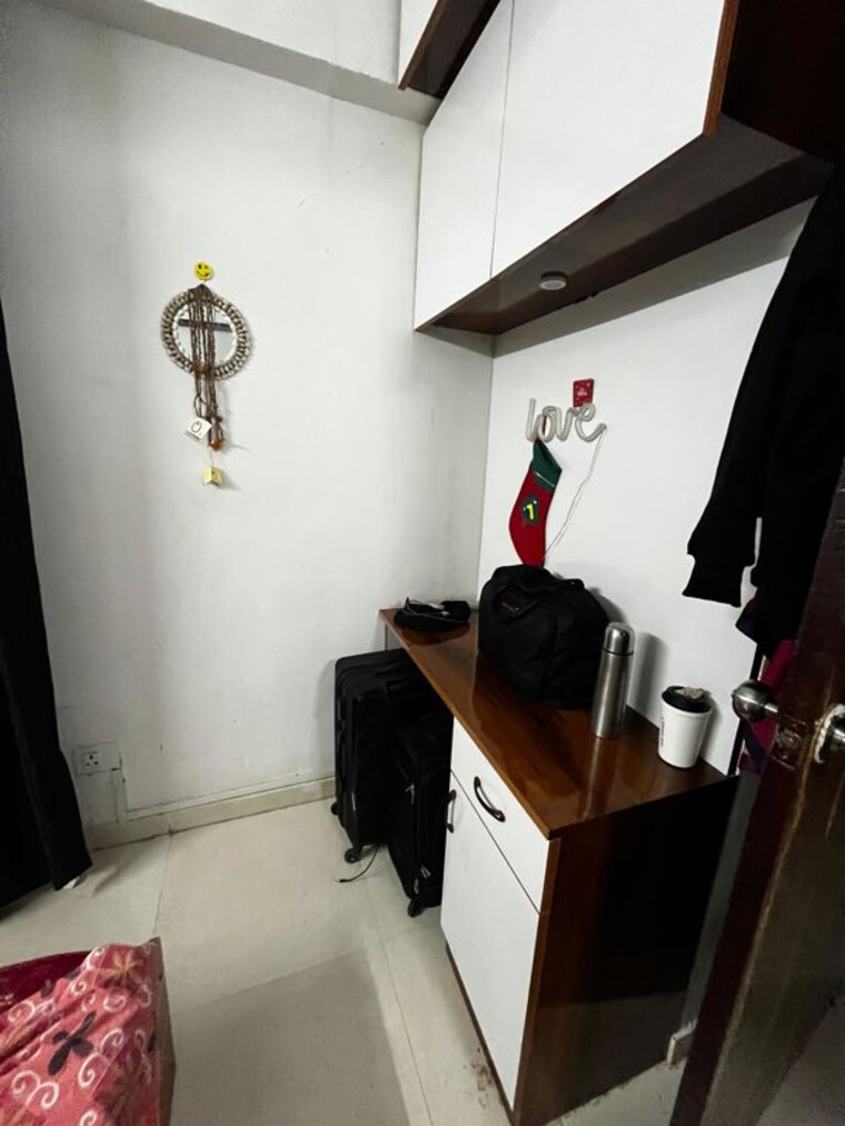 Room, sector 37d 2 Bedroom 645 Sq.Ft. Apartment In Sector 37d Gurgaon 10162619