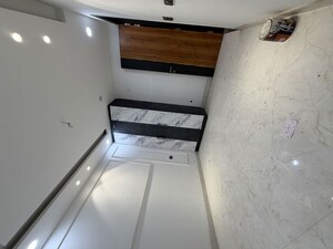 2 BHK Builder Floor For Sale in Sector 81