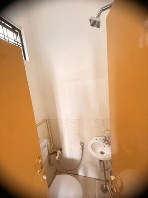 Bathroom in  Pg at Gomti Nagar – for Rent