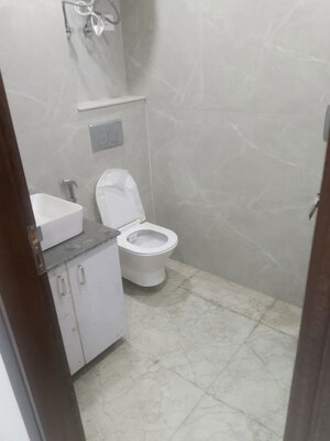 Bathroom in 3 BHK Builder Floor at Saket – for Sale