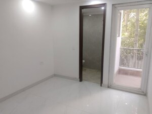 Room in 3 BHK Builder Floor at Saket – for Sale