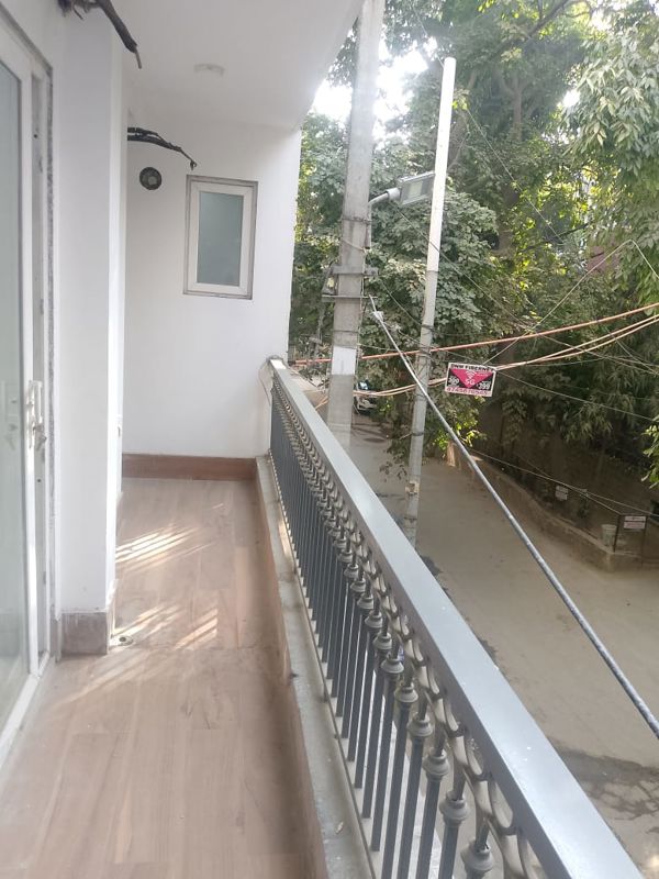 3 BHK Builder Floor For Sale in Saket