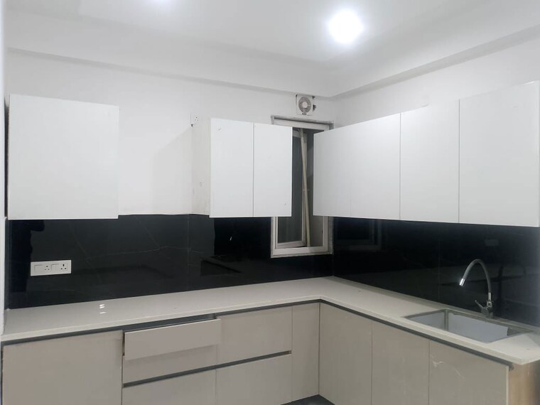 Kitchen, saket 3 Bedroom 1800 Sq.Ft. Builder Floor In Saket Delhi 10162649
