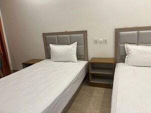 Bedroom in  Pg at Dlf Cyber City – for Rent