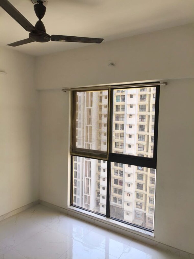 Room, runwal-gardens-phase-2 2 Bedroom 900 Sq.Ft. Apartment In Dombivli East Thane 10162682
