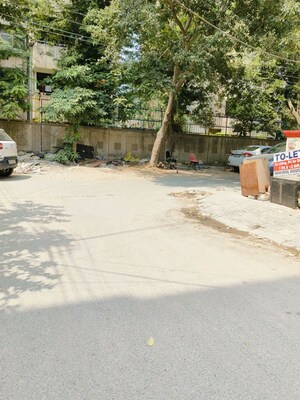 Parking in 1 RK Builder Floor at Kohli One Malibu Town, Sector 47 – for Rent