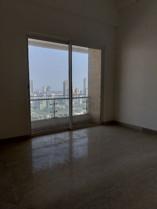 3 BHK + Servant Room Apartment For Rent in Indiabulls Sky Forest