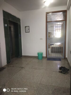 Room in 3 BHK Builder Floor at Malviya Nagar – for Sale