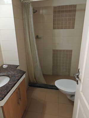 Bathroom in 3 BHK Builder Floor at Ansal Plaza Sector-23, Sector 23 – for Rent