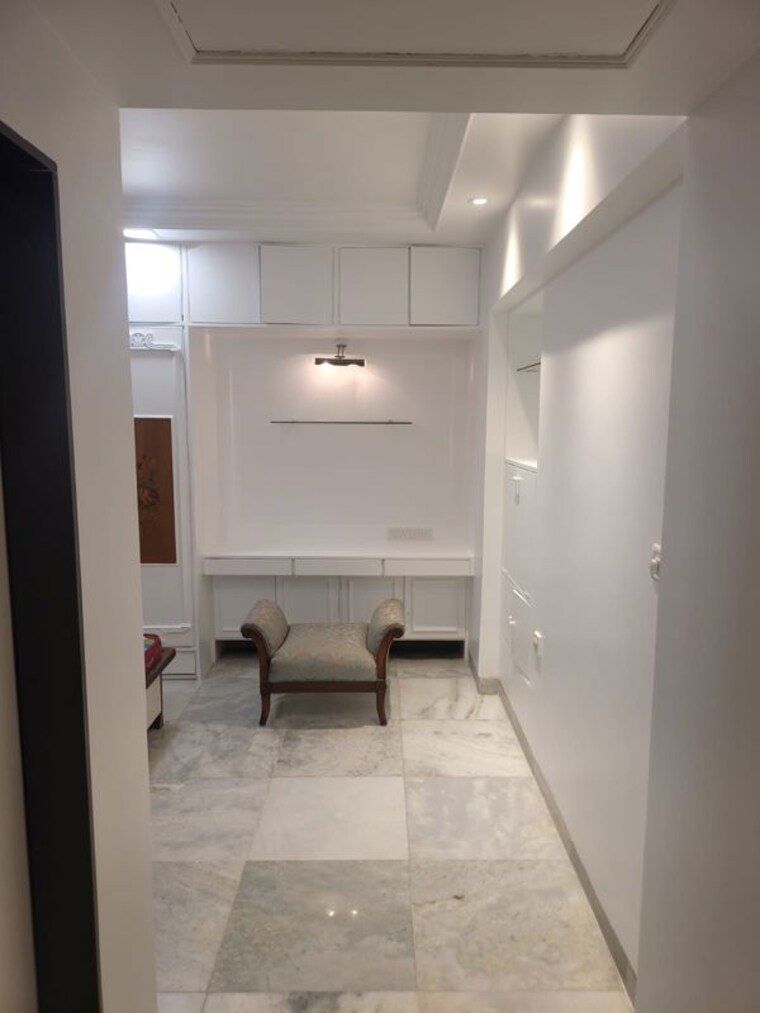 Bathroom, lloyds-garden 2 Bedroom 1000 Sq.Ft. Apartment In Prabhadevi Mumbai 10162839