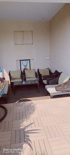 2 BHK + Servant Room Apartment For Rent in Alamdar The Auro