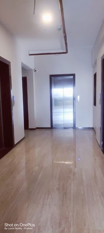 1 BHK + Pooja Room 450 Sq.Ft. Apartment in Alamdar The Auro