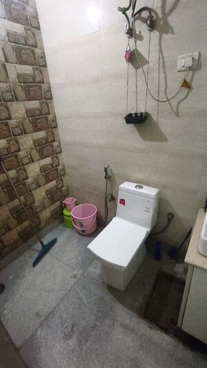 Bathroom in 2 BHK Builder Floor at Ansal Plaza Sector-23, Sector 23 – for Rent
