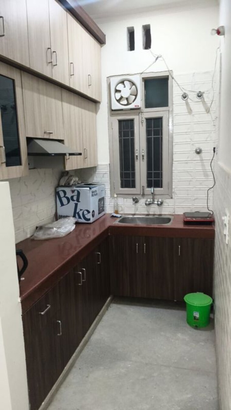 Kitchen, ansal-plaza-sector-23 2 Bedroom 1000 Sq.Ft. Builder Floor In Sector 23 Gurgaon 10162916