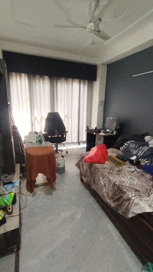 Master Bedroom in 2 BHK Builder Floor at Ansal Plaza Sector-23, Sector 23 – for Rent