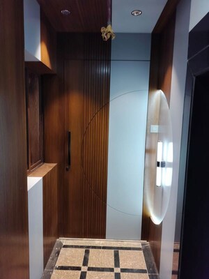 5 BHK Villa For Sale in Juhu Trishul, Juhu