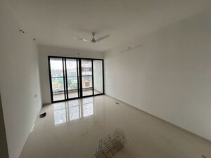 Room in 3 BHK Apartment at Majestique Signature Towers, Balewadi – for Rent