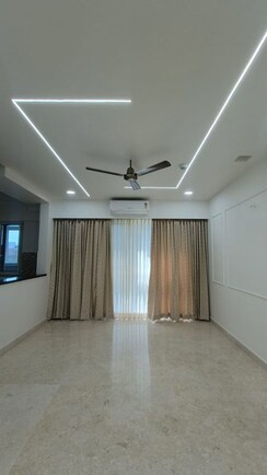 5 BHK + Servant Room Apartment For Rent in SNN Clermont