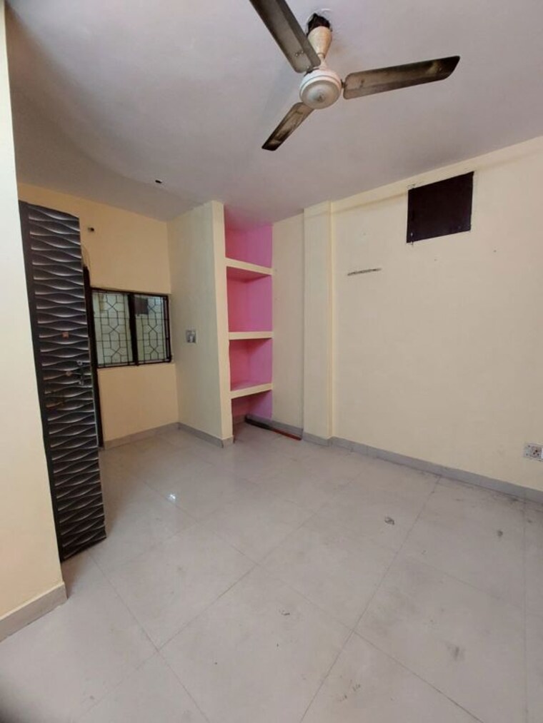 Room, sarita vihar 1 Bedroom 400 Sq.Ft. Apartment In Sarita Vihar Delhi 10163009