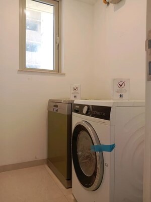 Bathroom in 3 BHK Apartment at Thane West – for Rent